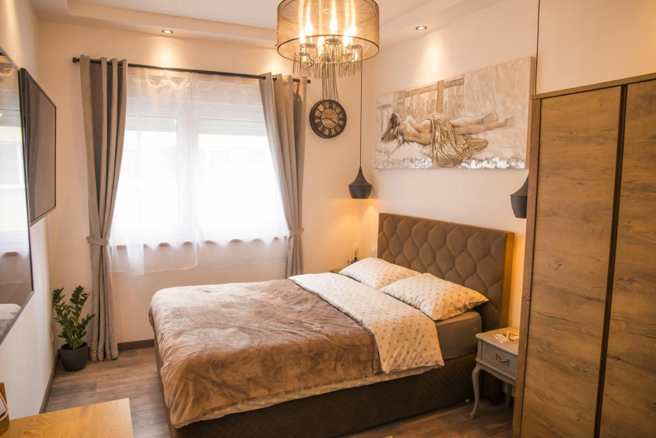 Galeria Apartments & Rooms Zagreb Oda fotoğraf